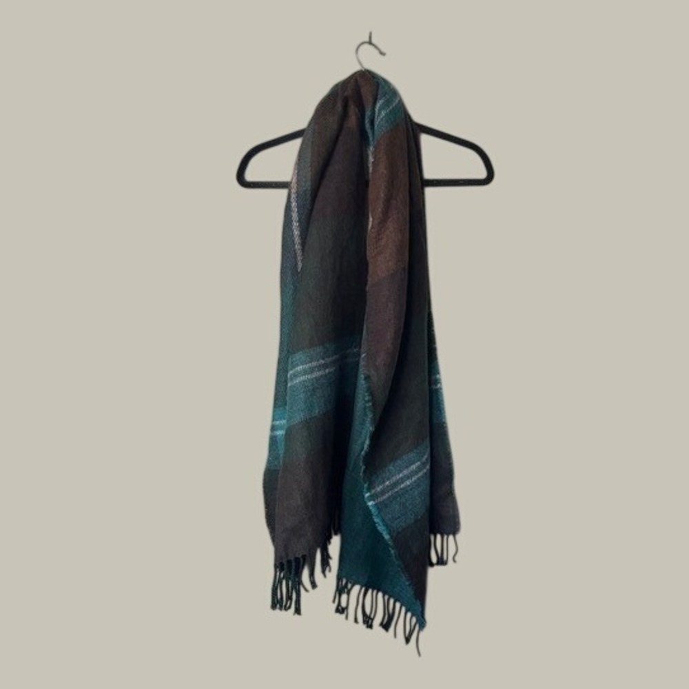 Plaid Winter Cozy Scarf with Fringe
